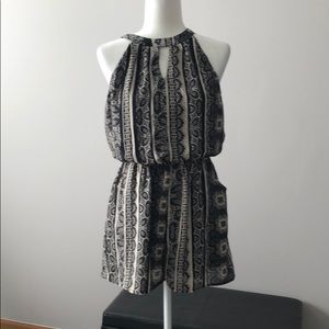 Open back ROMPER with pockets